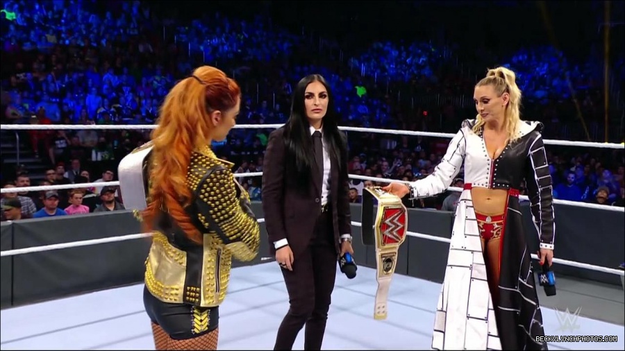 WWE_Friday_Night_SmackDown_2021_10_22_720p_HDTV_x264-Star_mkv_005023657.jpg