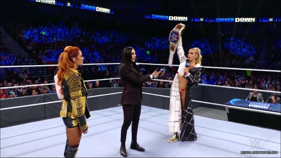 WWE_Friday_Night_SmackDown_2021_10_22_720p_HDTV_x264-Star_mkv_005045679.jpg