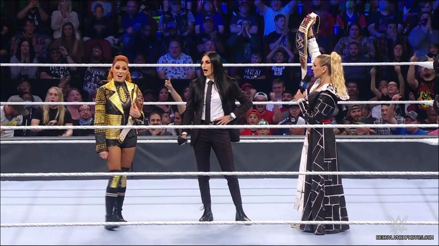 WWE_Friday_Night_SmackDown_2021_10_22_720p_HDTV_x264-Star_mkv_005060894.jpg