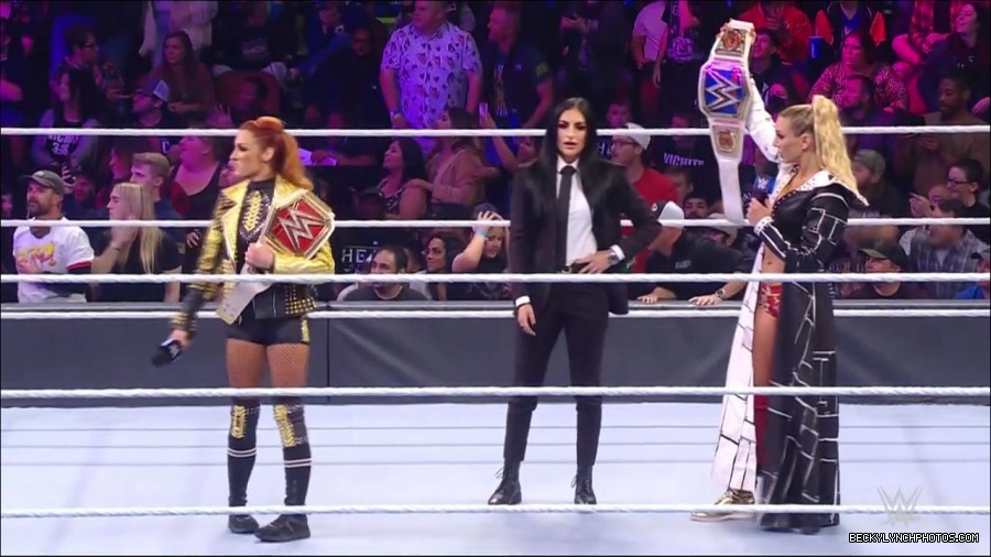 WWE_Friday_Night_SmackDown_2021_10_22_720p_HDTV_x264-Star_mkv_005068902.jpg