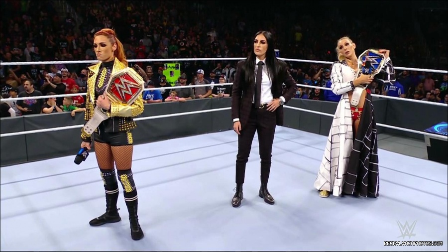 WWE_Friday_Night_SmackDown_2021_10_22_720p_HDTV_x264-Star_mkv_005076910.jpg