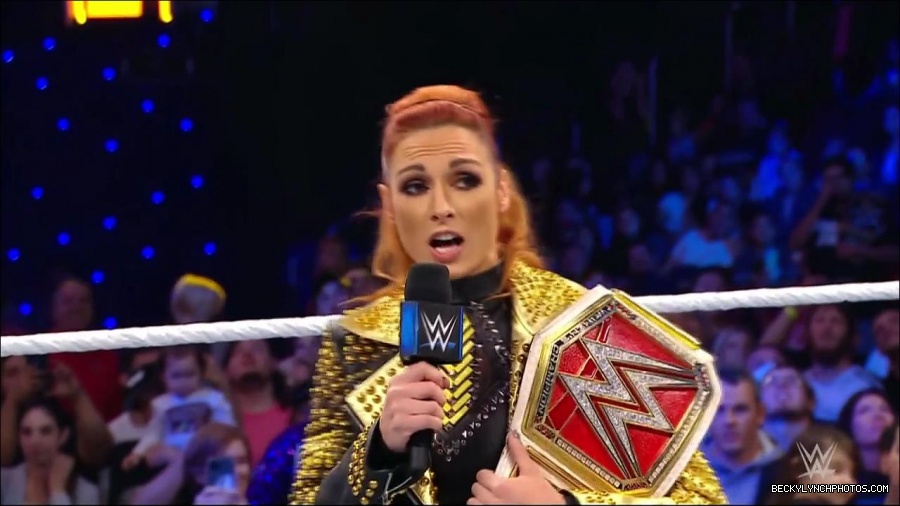 WWE_Friday_Night_SmackDown_2021_10_22_720p_HDTV_x264-Star_mkv_005133200.jpg