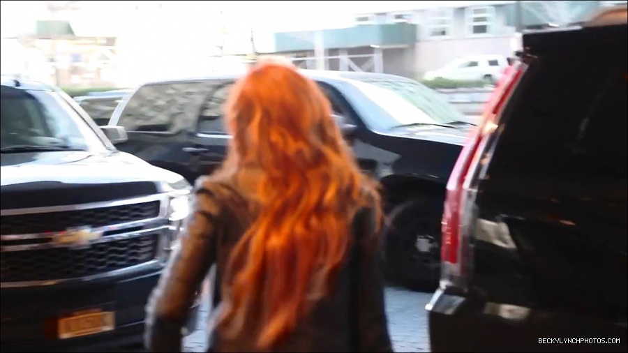 Becky_Lynch_-_The_Man_mp4_000022500.jpg