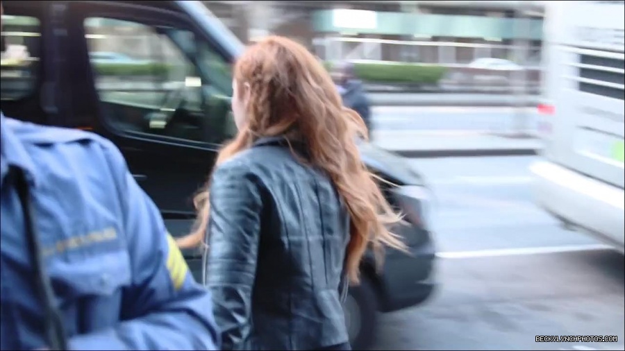 Becky_Lynch_-_The_Man_mp4_000023300.jpg