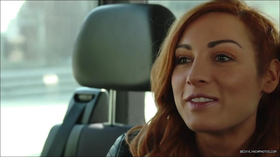 Becky_Lynch_-_The_Man_mp4_000026500.jpg
