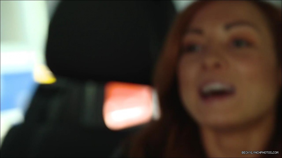 Becky_Lynch_-_The_Man_mp4_000038500.jpg