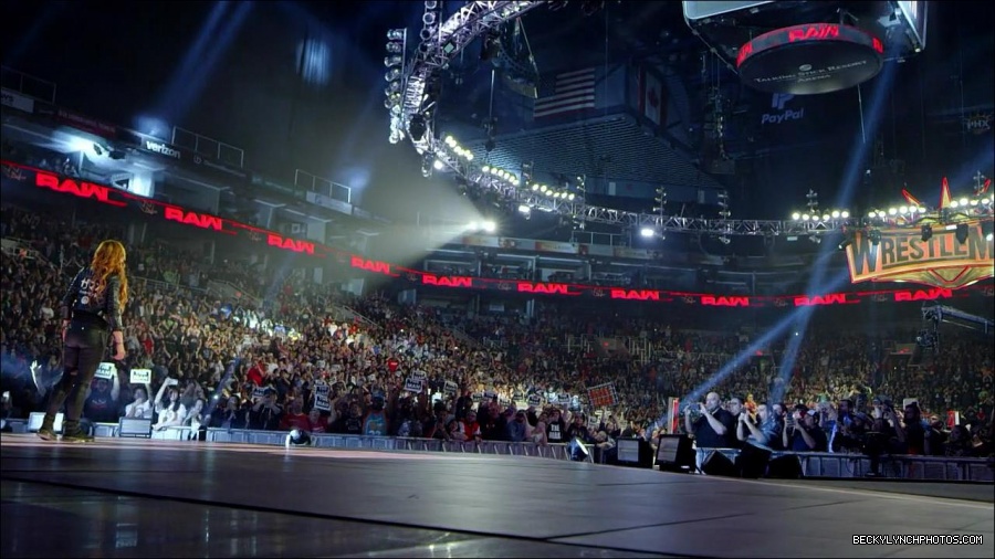 Becky_Lynch_-_The_Man_mp4_000064500.jpg