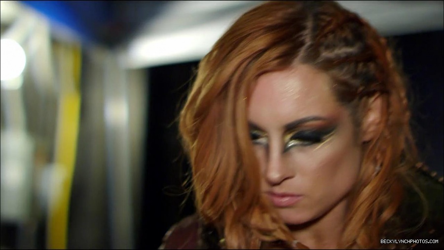 Becky_Lynch_-_The_Man_mp4_000072900.jpg