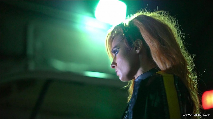 Becky_Lynch_-_The_Man_mp4_000087700.jpg