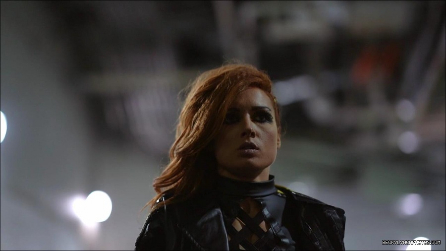 Becky_Lynch_-_The_Man_mp4_000093700.jpg