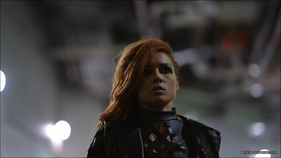 Becky_Lynch_-_The_Man_mp4_000094100.jpg