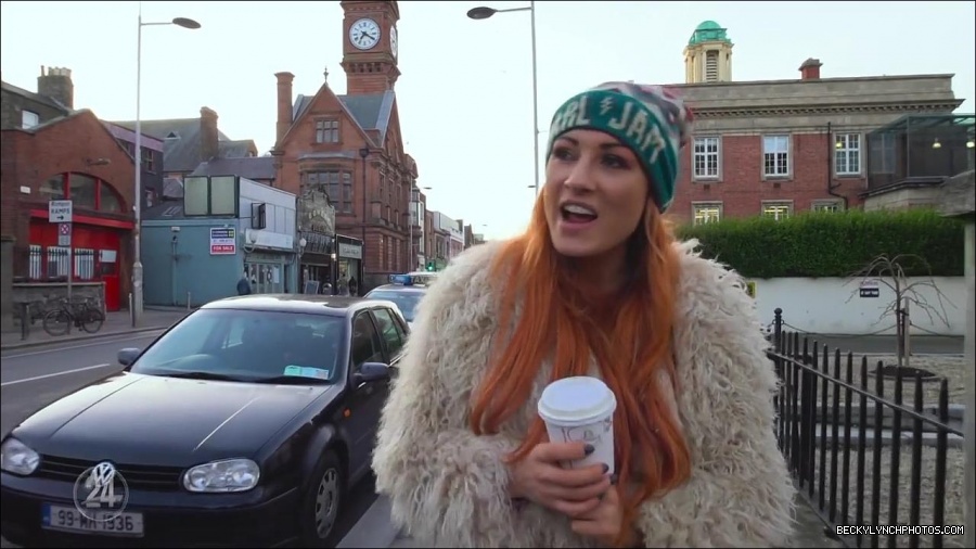 Becky_Lynch_-_The_Man_mp4_000135933.jpg