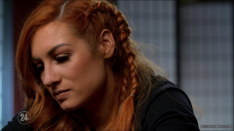 Becky_Lynch_-_The_Man_mp4_000491700.jpg
