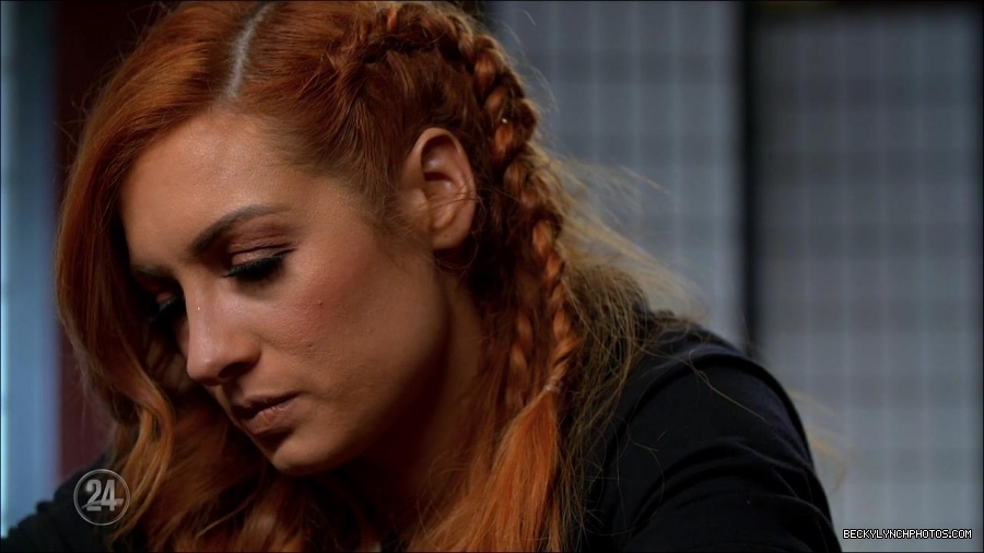 Becky_Lynch_-_The_Man_mp4_000493700.jpg
