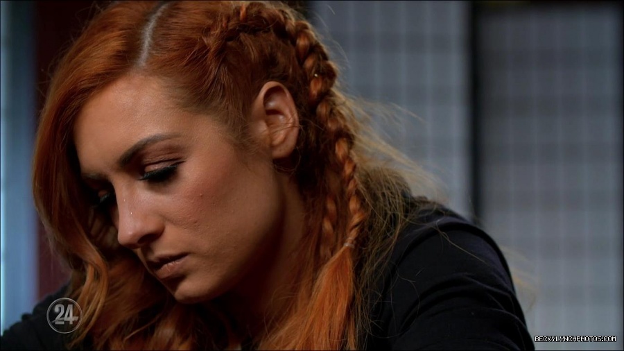 Becky_Lynch_-_The_Man_mp4_000494100.jpg