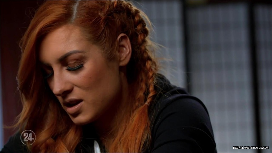 Becky_Lynch_-_The_Man_mp4_000524666.jpg