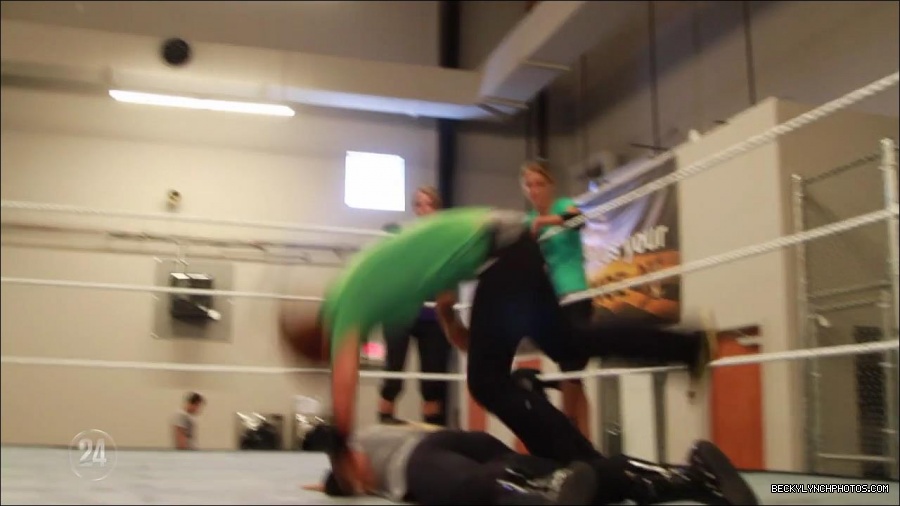 Becky_Lynch_-_The_Man_mp4_000676666.jpg