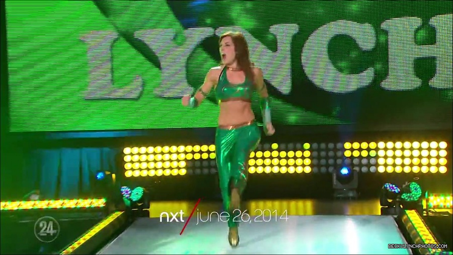 Becky_Lynch_-_The_Man_mp4_000684666.jpg