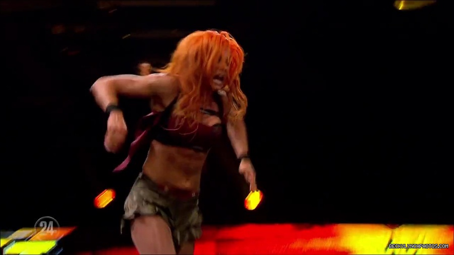 Becky_Lynch_-_The_Man_mp4_000707366.jpg