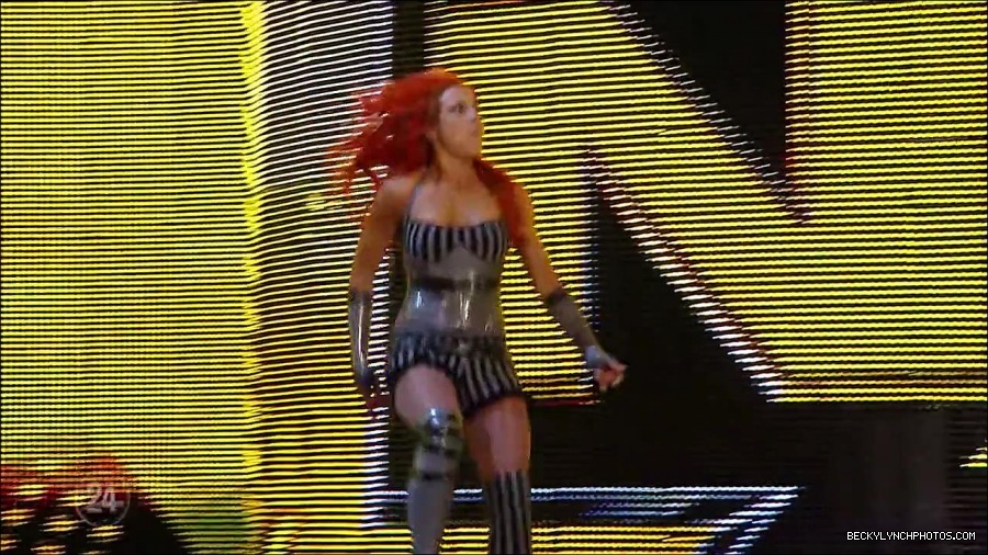 Becky_Lynch_-_The_Man_mp4_000740566.jpg