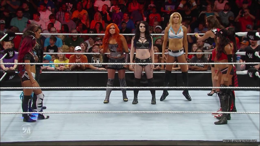 Becky_Lynch_-_The_Man_mp4_000750166.jpg