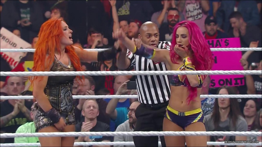 Becky_Lynch_-_The_Man_mp4_000770166.jpg