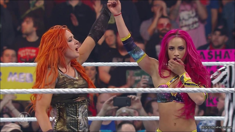 Becky_Lynch_-_The_Man_mp4_000771366.jpg