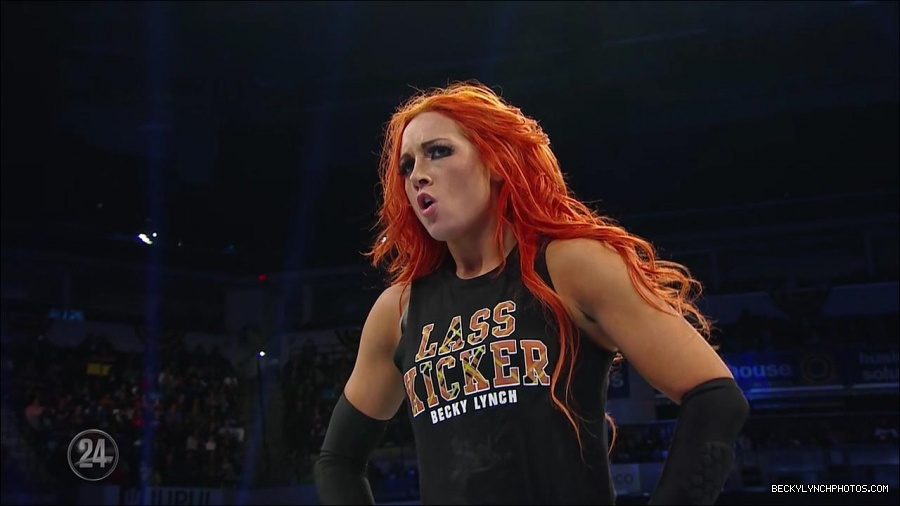 Becky_Lynch_-_The_Man_mp4_000778166.jpg
