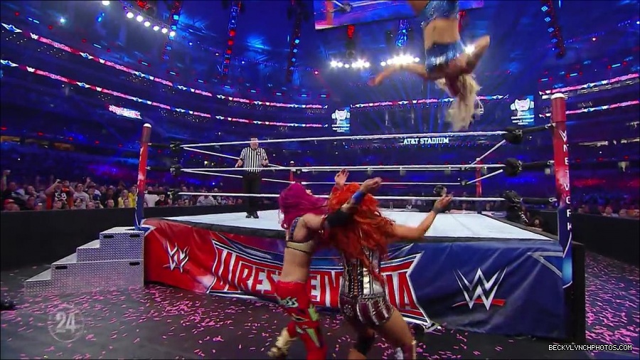 Becky_Lynch_-_The_Man_mp4_000789766.jpg