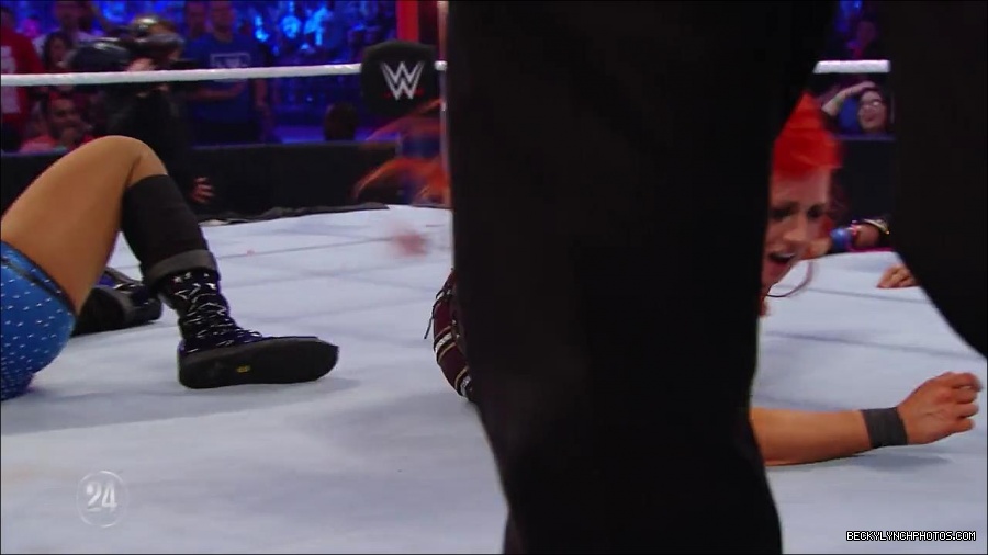 Becky_Lynch_-_The_Man_mp4_000800966.jpg