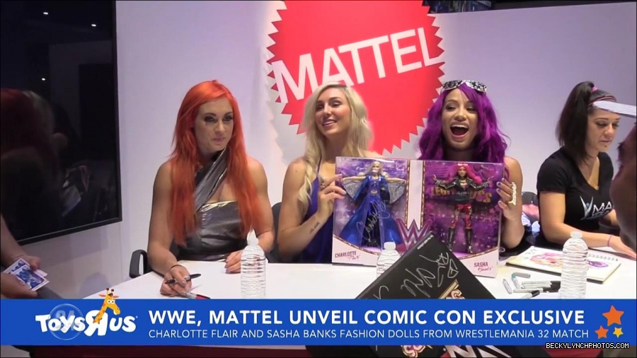 Becky_Lynch_-_The_Man_mp4_000856333.jpg