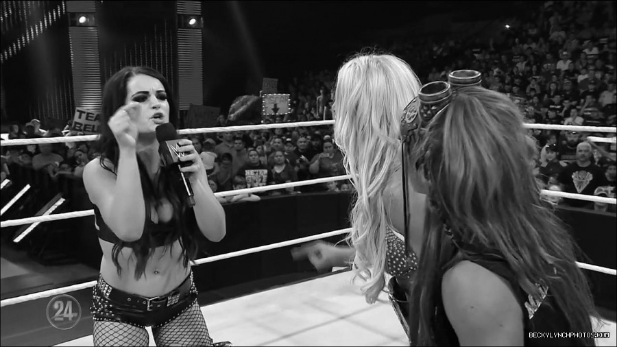 Becky_Lynch_-_The_Man_mp4_000898733.jpg