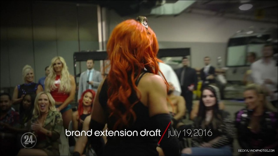 Becky_Lynch_-_The_Man_mp4_000937533.jpg