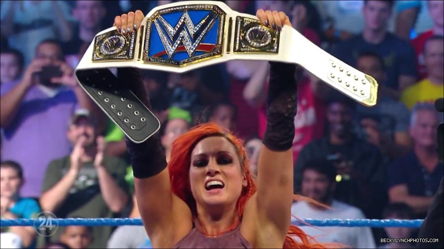 Becky_Lynch_-_The_Man_mp4_000963533.jpg