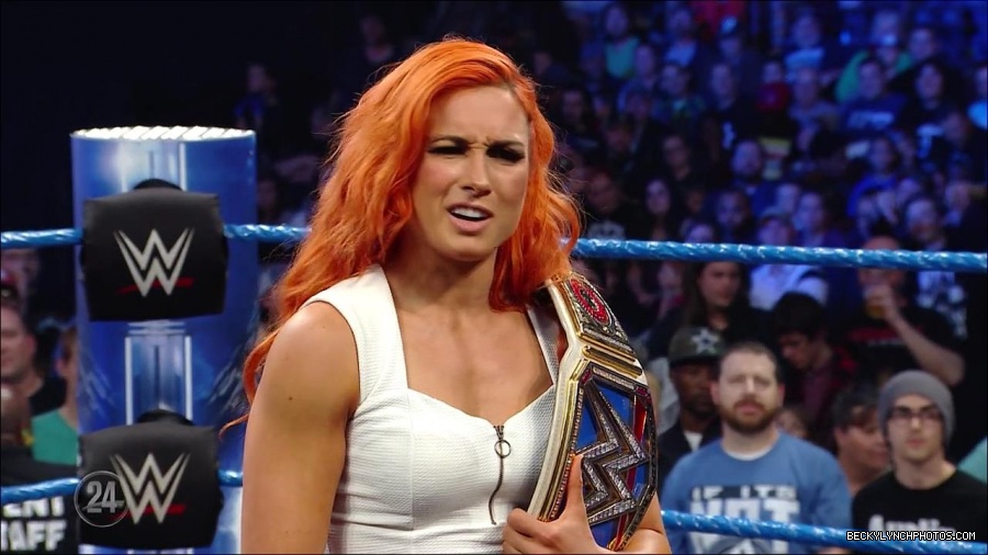 Becky_Lynch_-_The_Man_mp4_000975933.jpg