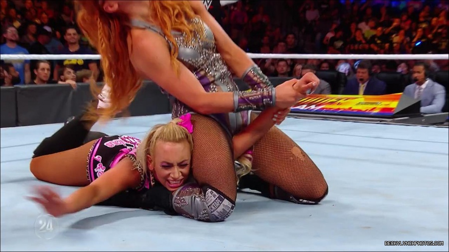 Becky_Lynch_-_The_Man_mp4_001197166.jpg