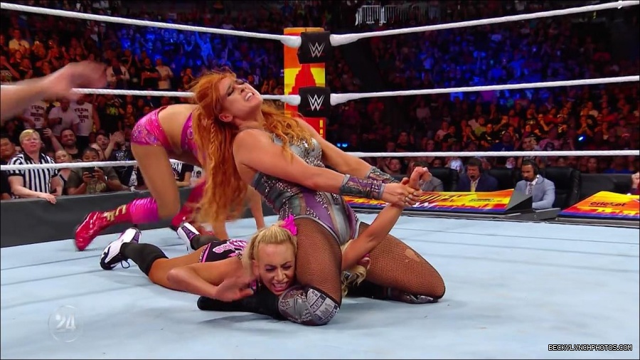 Becky_Lynch_-_The_Man_mp4_001200366.jpg