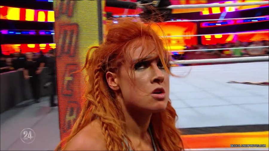 Becky_Lynch_-_The_Man_mp4_001255166.jpg