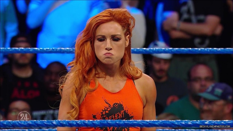 Becky_Lynch_-_The_Man_mp4_001276766.jpg