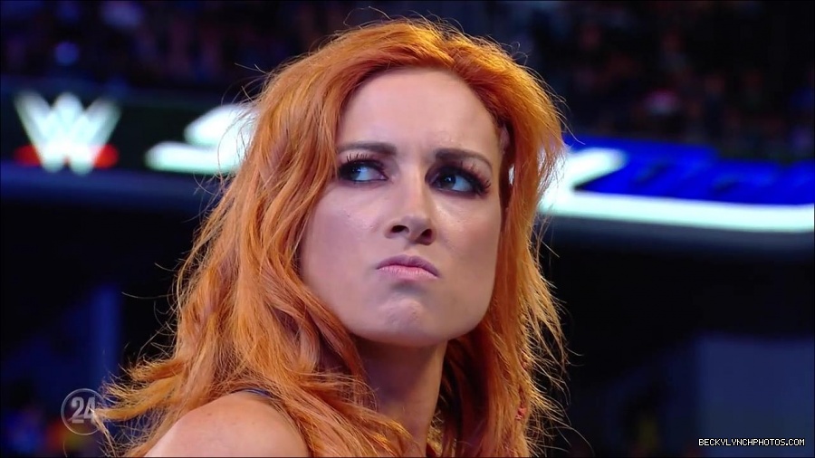 Becky_Lynch_-_The_Man_mp4_001303566.jpg