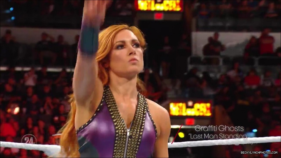 Becky_Lynch_-_The_Man_mp4_001314366.jpg