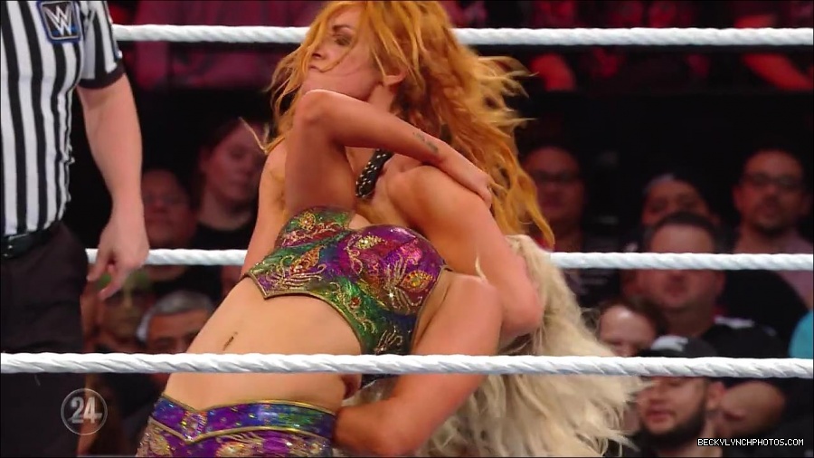 Becky_Lynch_-_The_Man_mp4_001318766.jpg