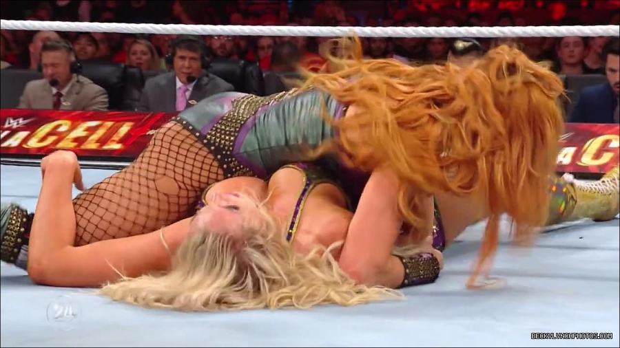 Becky_Lynch_-_The_Man_mp4_001326766.jpg