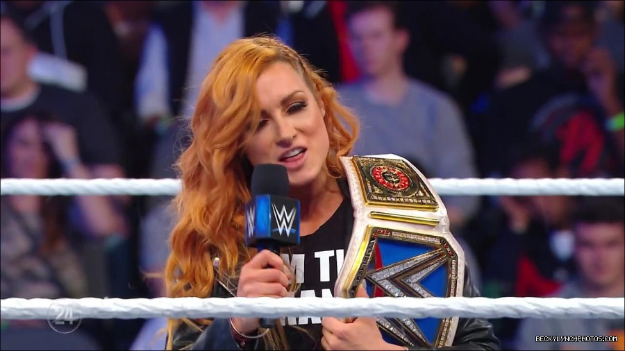 Becky_Lynch_-_The_Man_mp4_001347566.jpg