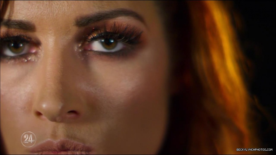 Becky_Lynch_-_The_Man_mp4_001380766.jpg