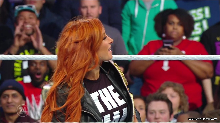 Becky_Lynch_-_The_Man_mp4_001439833.jpg