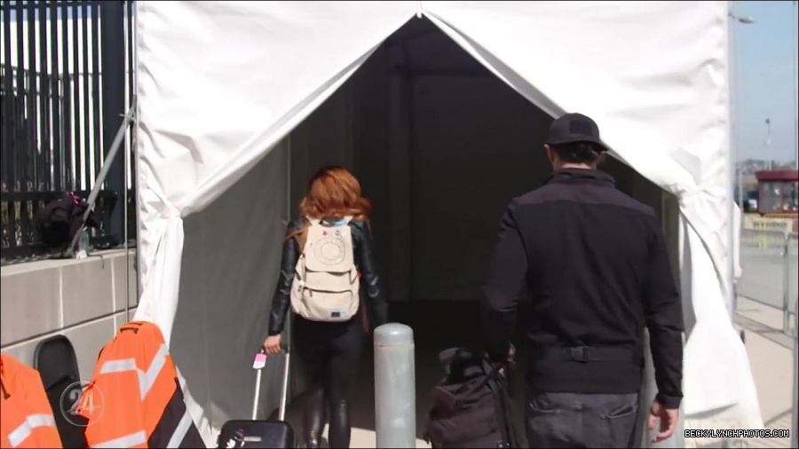 Becky_Lynch_-_The_Man_mp4_001481433.jpg