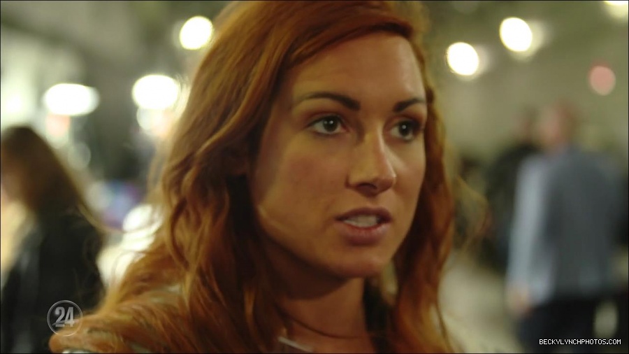 Becky_Lynch_-_The_Man_mp4_001513433.jpg