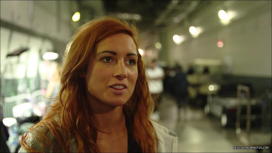 Becky_Lynch_-_The_Man_mp4_001579433.jpg