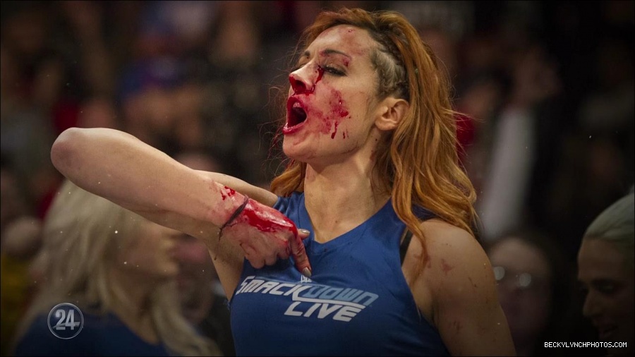Becky_Lynch_-_The_Man_mp4_001682566.jpg